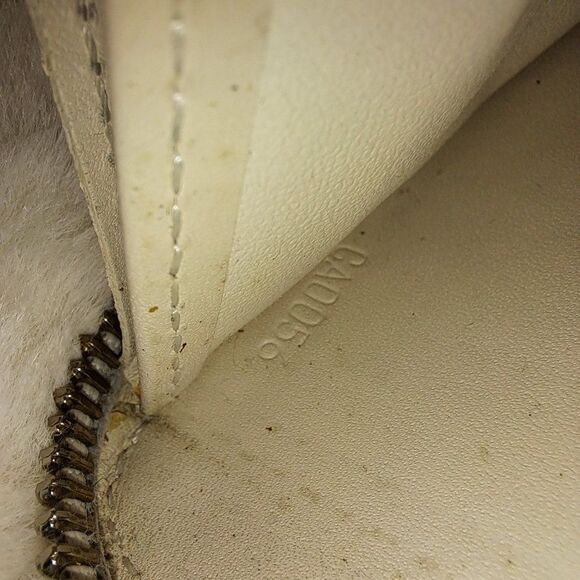 Authentic Louis Vuitton Vernis Enamal Patent Leather Zip Around Wallet - Picture 4 of 16